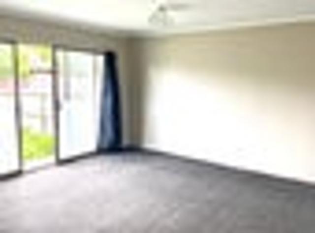 House for rent in Owhata, Oroua County