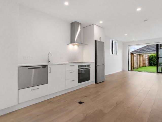 House for rent in Owhata