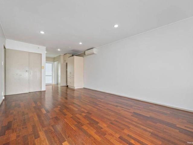 Apartment for rent in Owhata, Oroua County