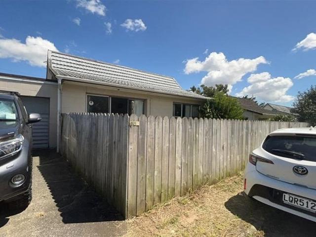 House for rent in Owhata, Oroua County