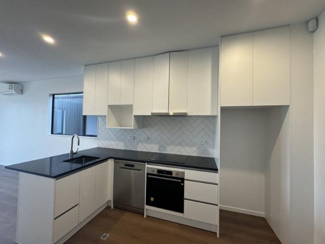 House for rent in Owhata