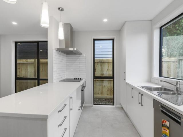 House for rent in Owhata