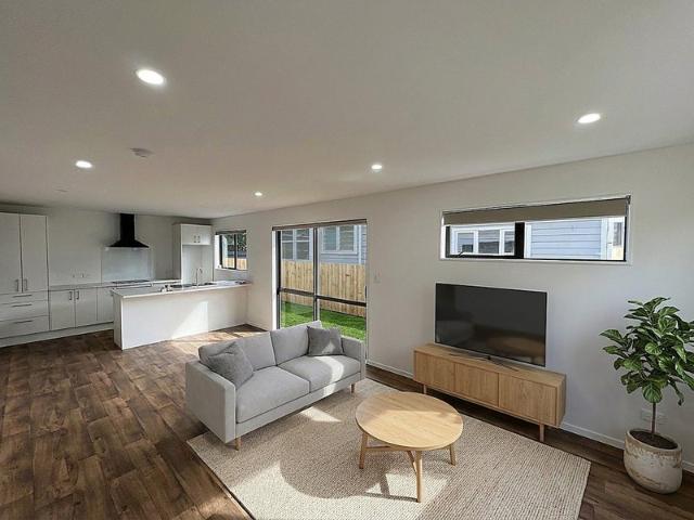 House for rent in Owhata