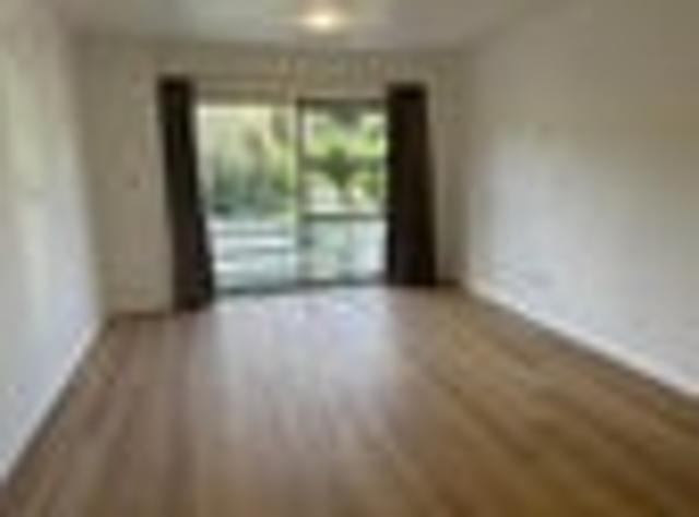House for rent in Owhata, Oroua County