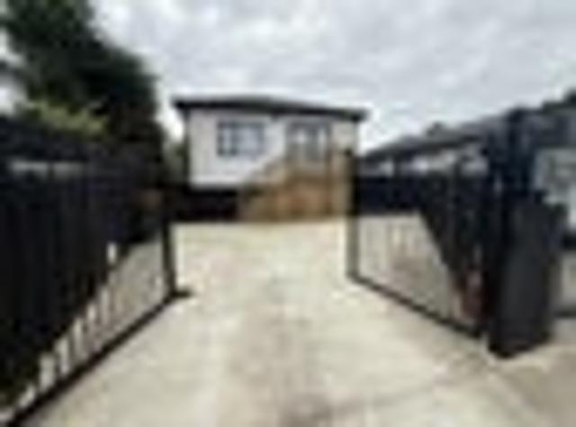 House for rent in Owhata, Oroua County