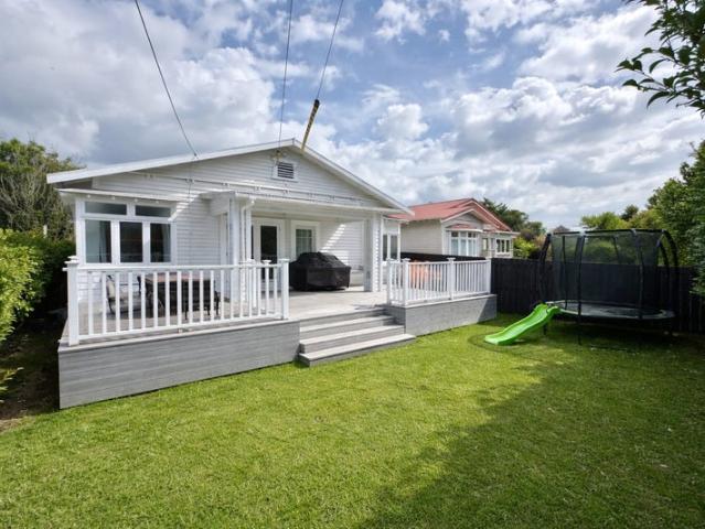 House for rent in Owhata