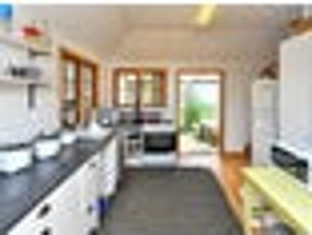 House for rent in Owhata, Oroua County