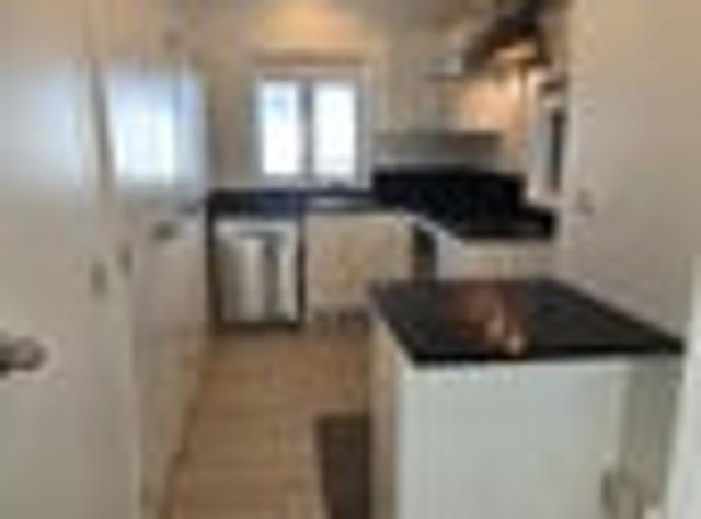 Townhouse for rent in Paremoremo, Oroua County