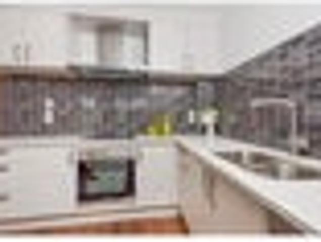 Townhouse for rent in Albany, Upper Harbour