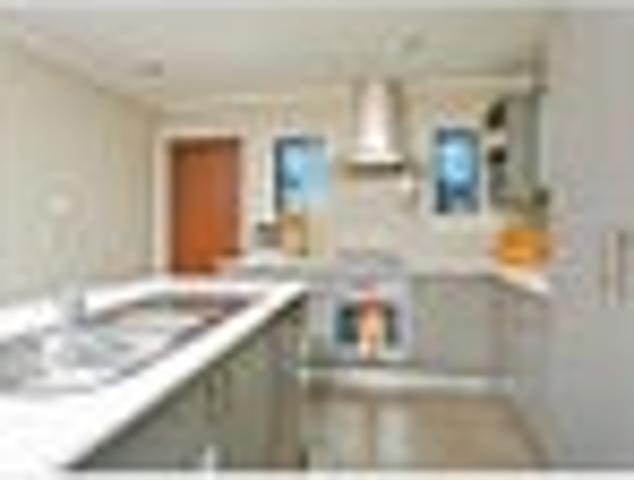 House for rent in Paremoremo, Oroua County