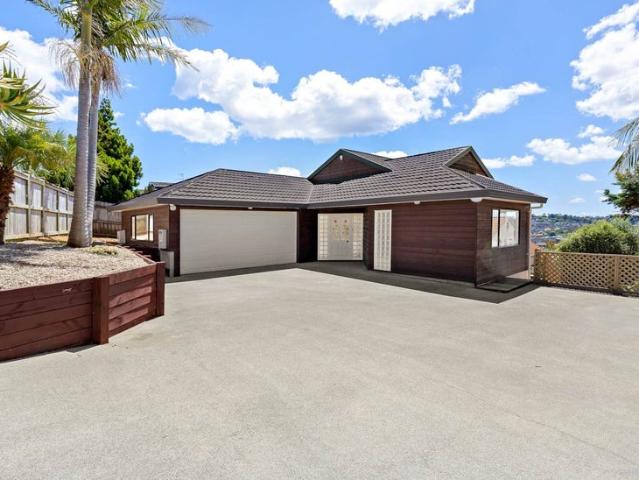 House for rent in Paremoremo, Oroua County