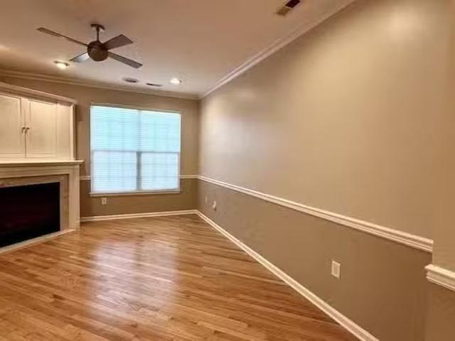 Condo for rent in Princeton