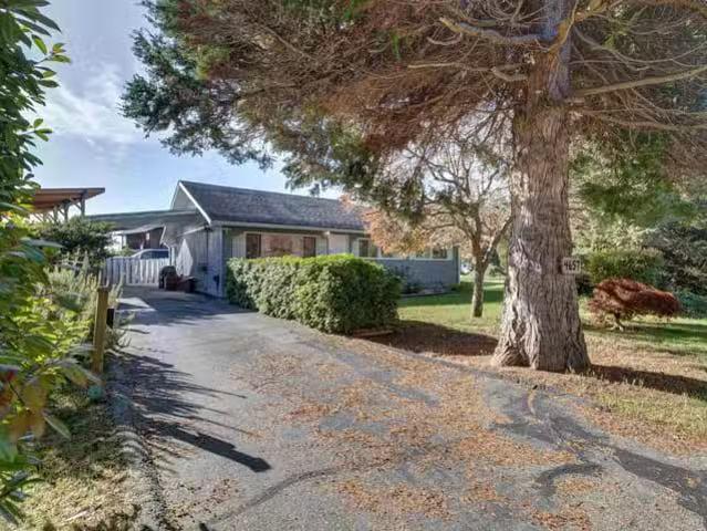 House for sale in Sechelt, British Columbia