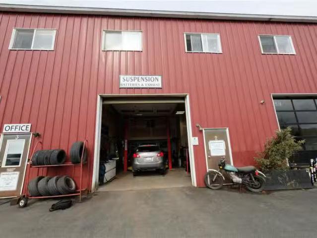 House for sale in Clayoquot, British Columbia