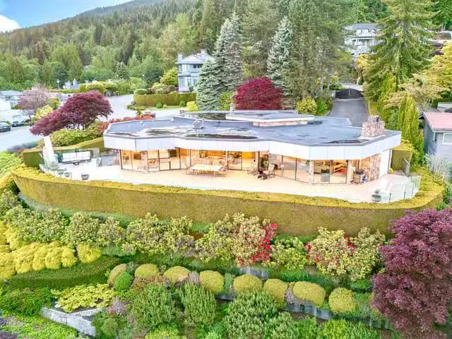 House for sale in West Vancouver, British Columbia