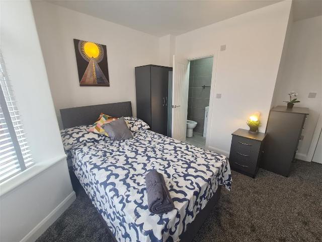 Room for rent in Smallwood, Redditch