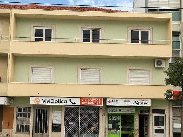 Loja venda em Quinta do Americano, Almada