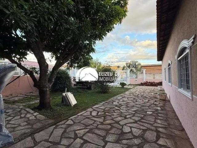 Casa venda em Região Geográfica Imediata do Distrito Federal, Região Integrada de Desenvolvimento do Distrito Federal e Entorno