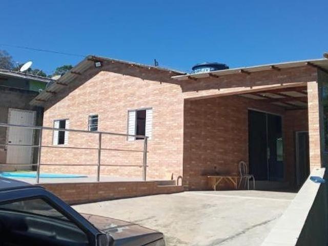 Casa venda em Juquitiba