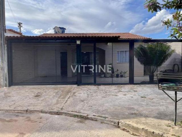 Casa venda em Região Geográfica Imediata do Distrito Federal, Região Integrada de Desenvolvimento do Distrito Federal e Entorno