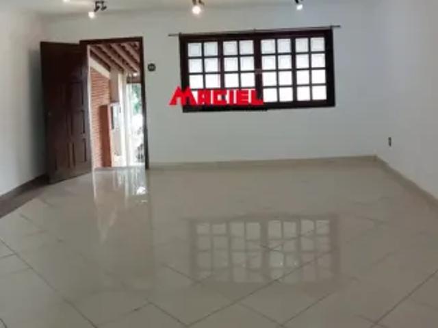 Casa venda em Região Imediata de São José dos Campos, Região Metropolitana do Vale do Paraíba e Litoral Norte