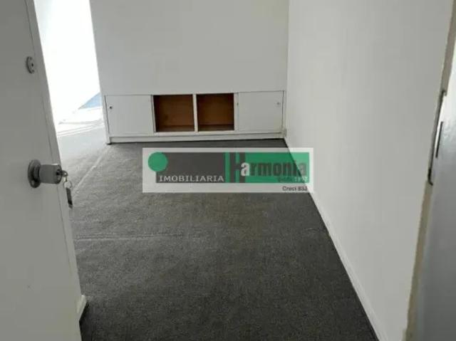 Ponto Comercial aluguel em Região Imediata de São Paulo, Região Metropolitana de São Paulo