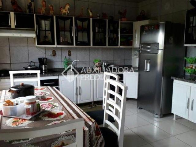 Casa venda em Região Geográfica Imediata de Porto Alegre, Região Metropolitana de Porto Alegre