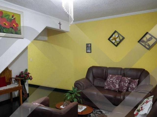 Casa venda em Jardim das Flôres, Osasco