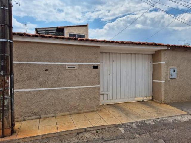 Casa venda em Região Geográfica Imediata do Distrito Federal, Região Integrada de Desenvolvimento do Distrito Federal e Entorno
