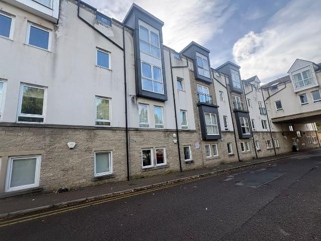 Apartment for rent in Low Fold, Bradford