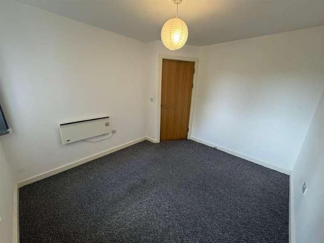 Apartment for rent in Low Fold, Bradford