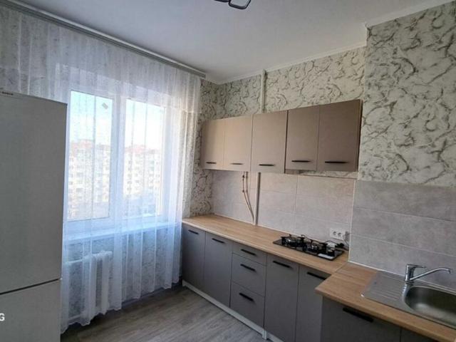 Квартира продажа в Великодолинском, Днепропетровской области