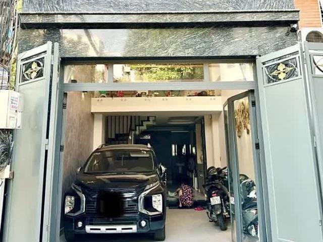 Nhà bán tại Khuôn viên UBND Thành phố Hồ Chí Minh, Thành phố Hồ Chí Minh