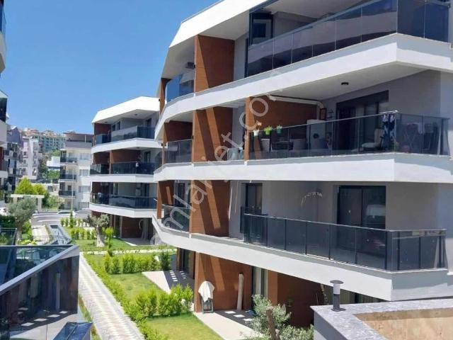 İkiçeşmelik, Kuşadası içerisinde kiralık mülk