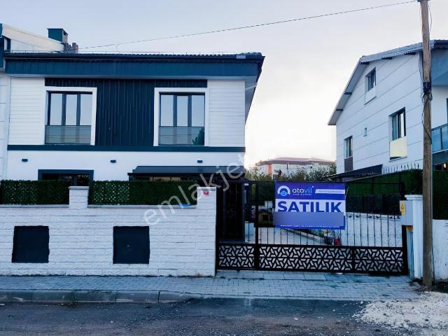 Karşıyaka - Esenyurt, Sivas Merkez içerisinde satılık Villa