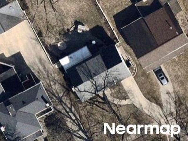 House for sale in Ottawa, Illinois