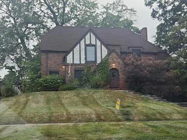 House for sale in Pontiac, Michigan