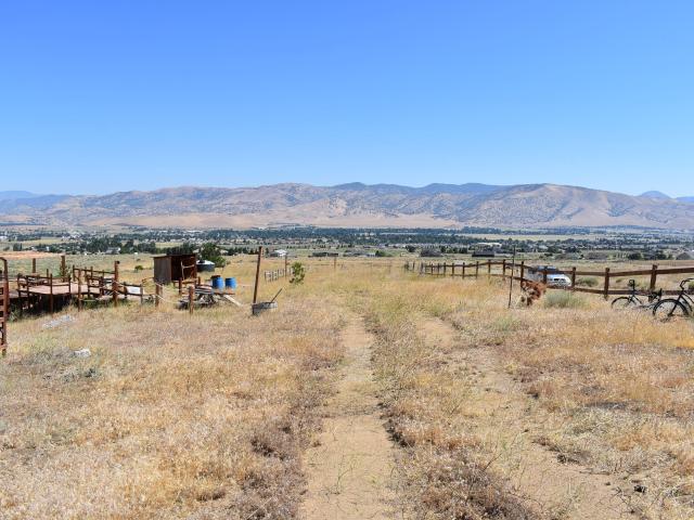Land for sale in Tehachapi, California