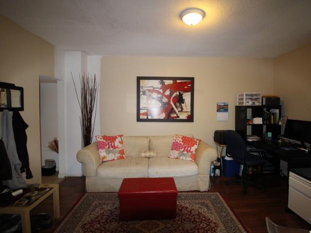 Apartment for rent in Mulhurst Bay, Ontario