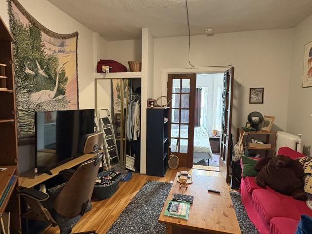 Apartment for rent in Mulhurst Bay, Ontario