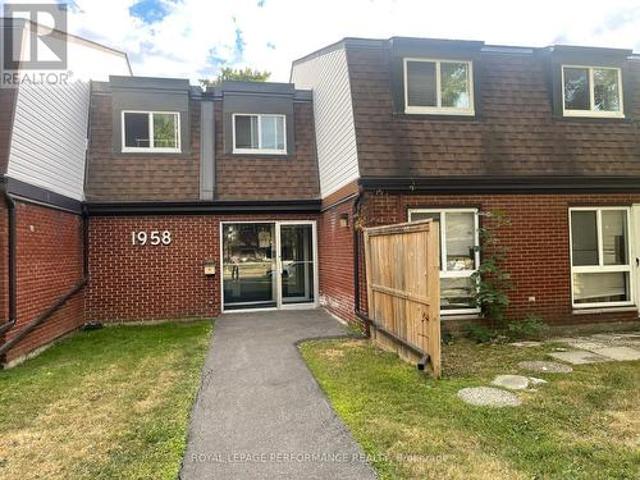 Townhouse for sale in Mulhurst Bay, Ontario