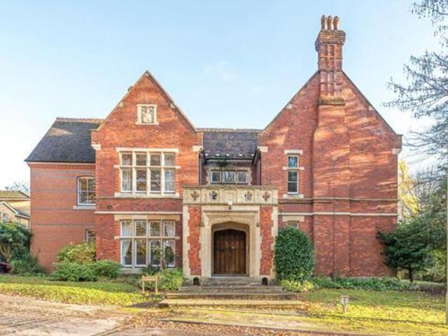 House for sale in Otterbourne, Hampshire