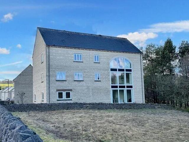 House for sale in Charlesworth, East Midlands