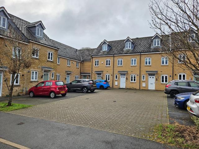 Apartment for rent in Burbage, Charlesworth