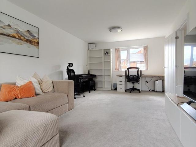 House for rent in Holloway Hill, Fole