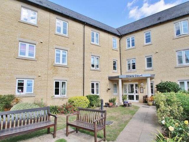 House for sale in Witney, West Oxfordshire