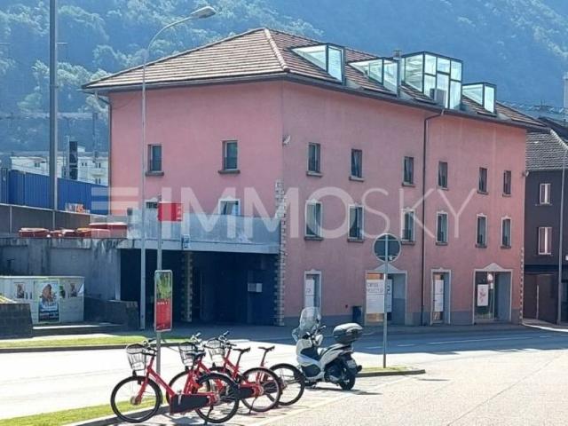 Büro kaufen in Arbedo-Castione, Tessin