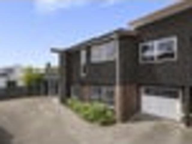 Townhouse for rent in Omokoroa, Bay Of Plenty