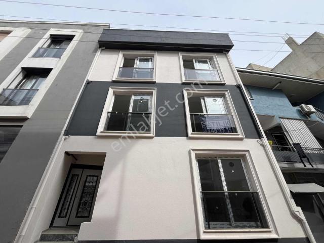 Bornova, İzmir içerisinde satılık mülk