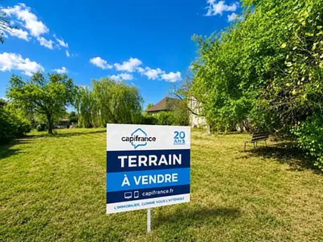 Terrain vente à Ouches, Loire